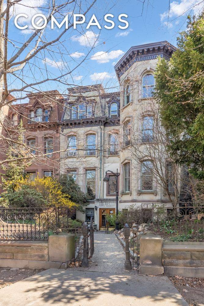 Welcome home to this surprising and sophisticated one bedroom apartment, perfectly situated in a beautifully preserved 1885 limestone on Clinton Hill s historic mansion row.