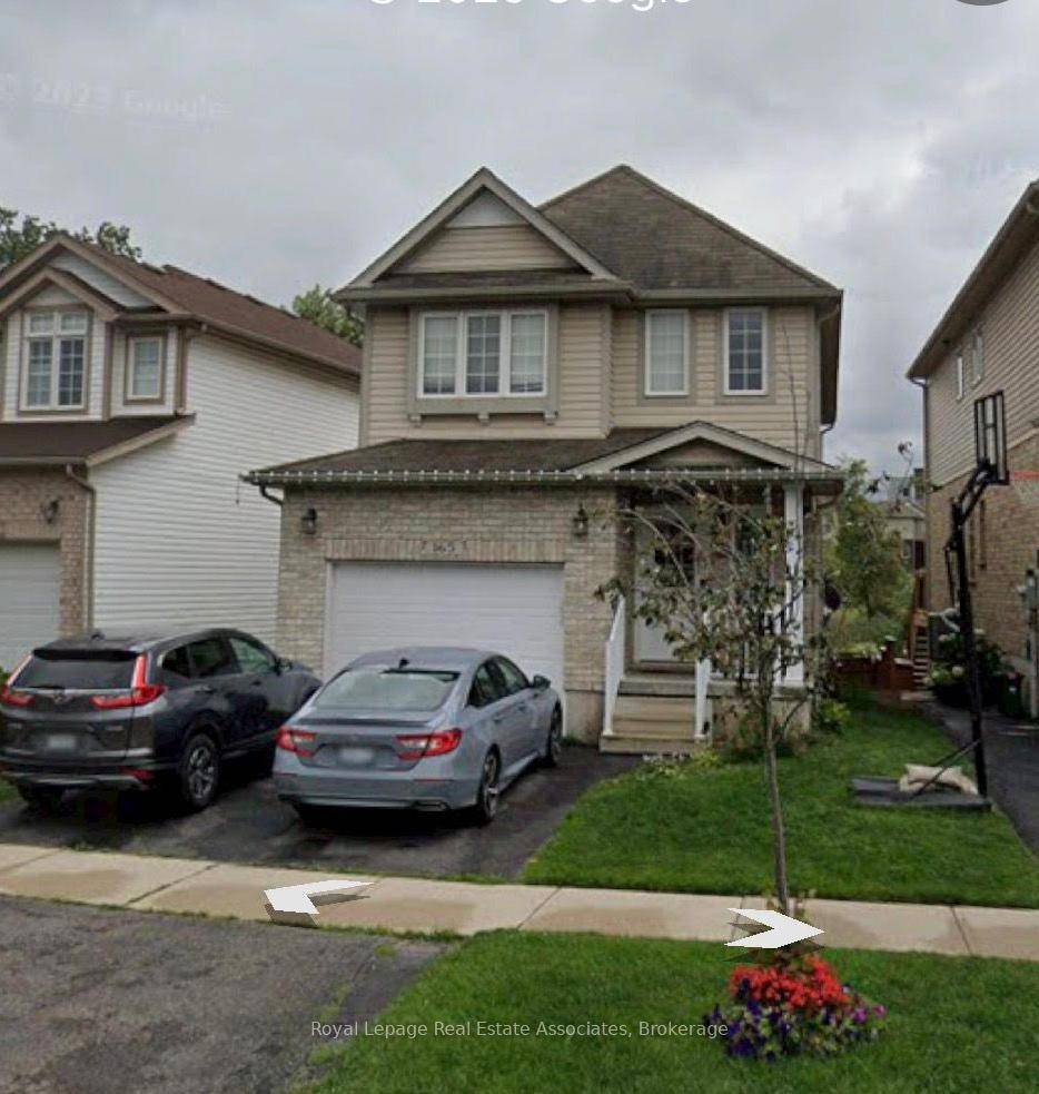 Welcome to this spacious 4 bedroom, 3 bathroom detached home in the highly desirable Beechwood and Highland West neighbourhood of Kitchener.