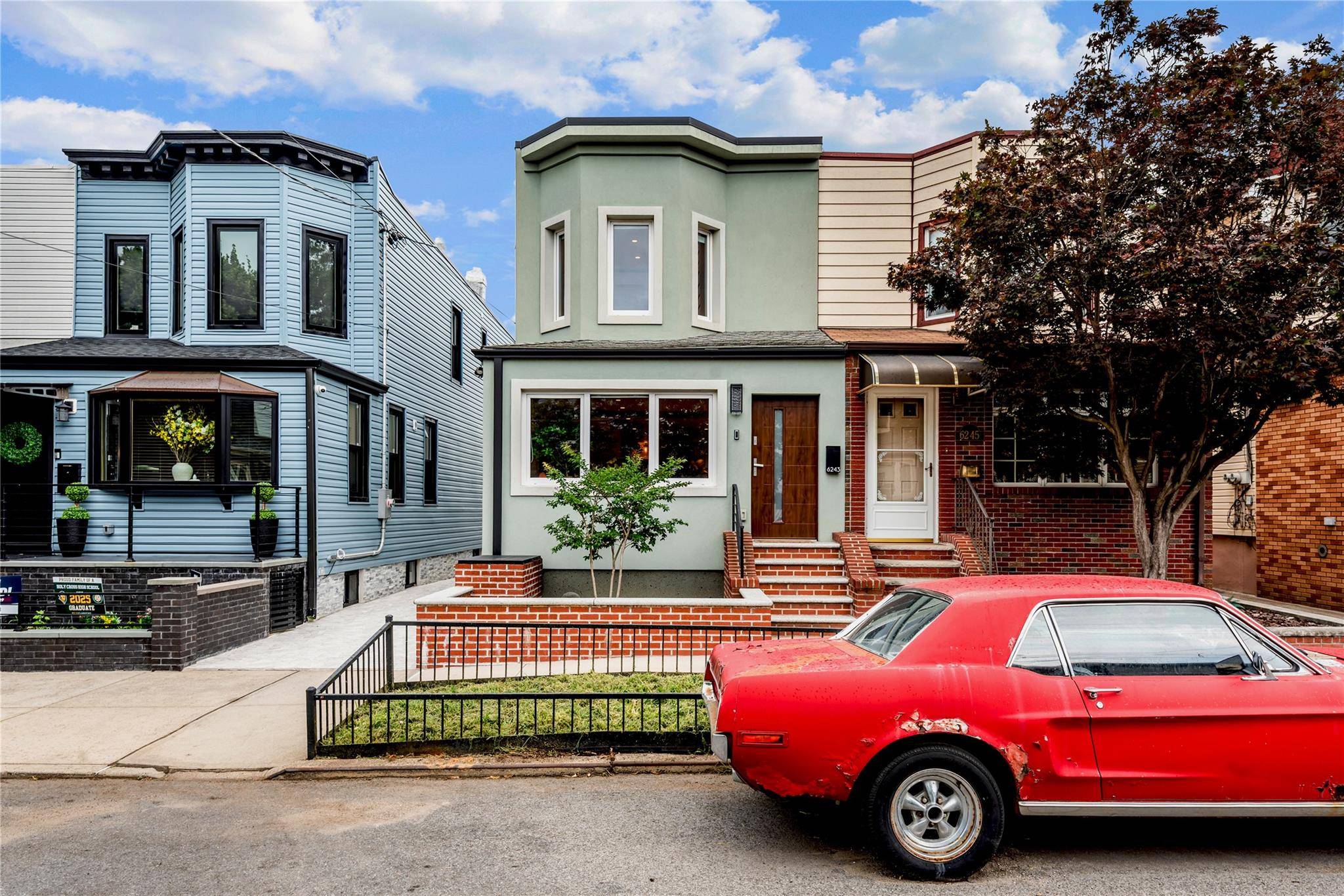 Welcome to this Ultra Modern 3 bedroom, 2.
