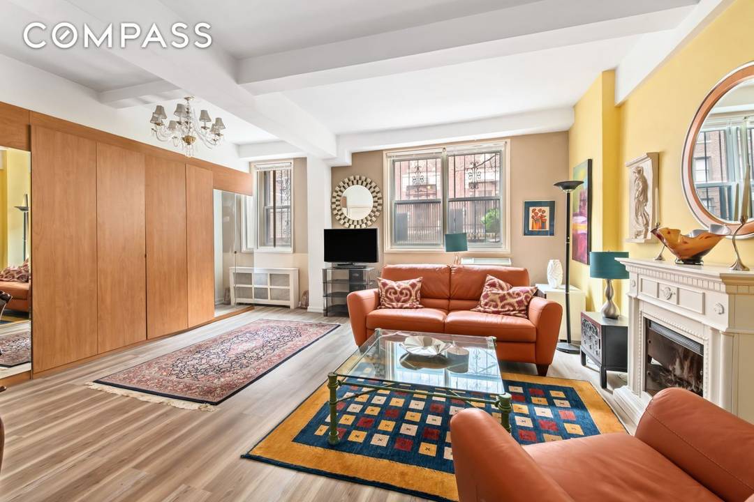 Introducing this elegant and spacious pre war 1 bedroom, 1 bathroom residence, with the potential for a seamless conversion into a 2 bedroom layout see alternate floor plan.