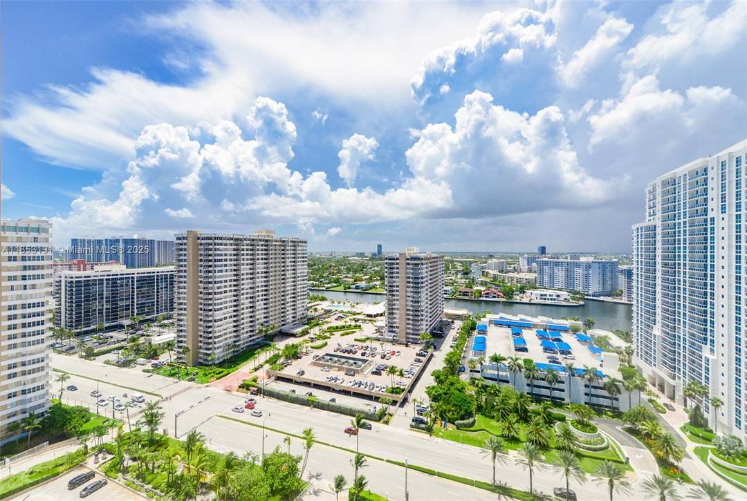 Experience resort style living in this beautifully updated 2 bedroom corner unit at the Ocean North building of The Hemispheres.