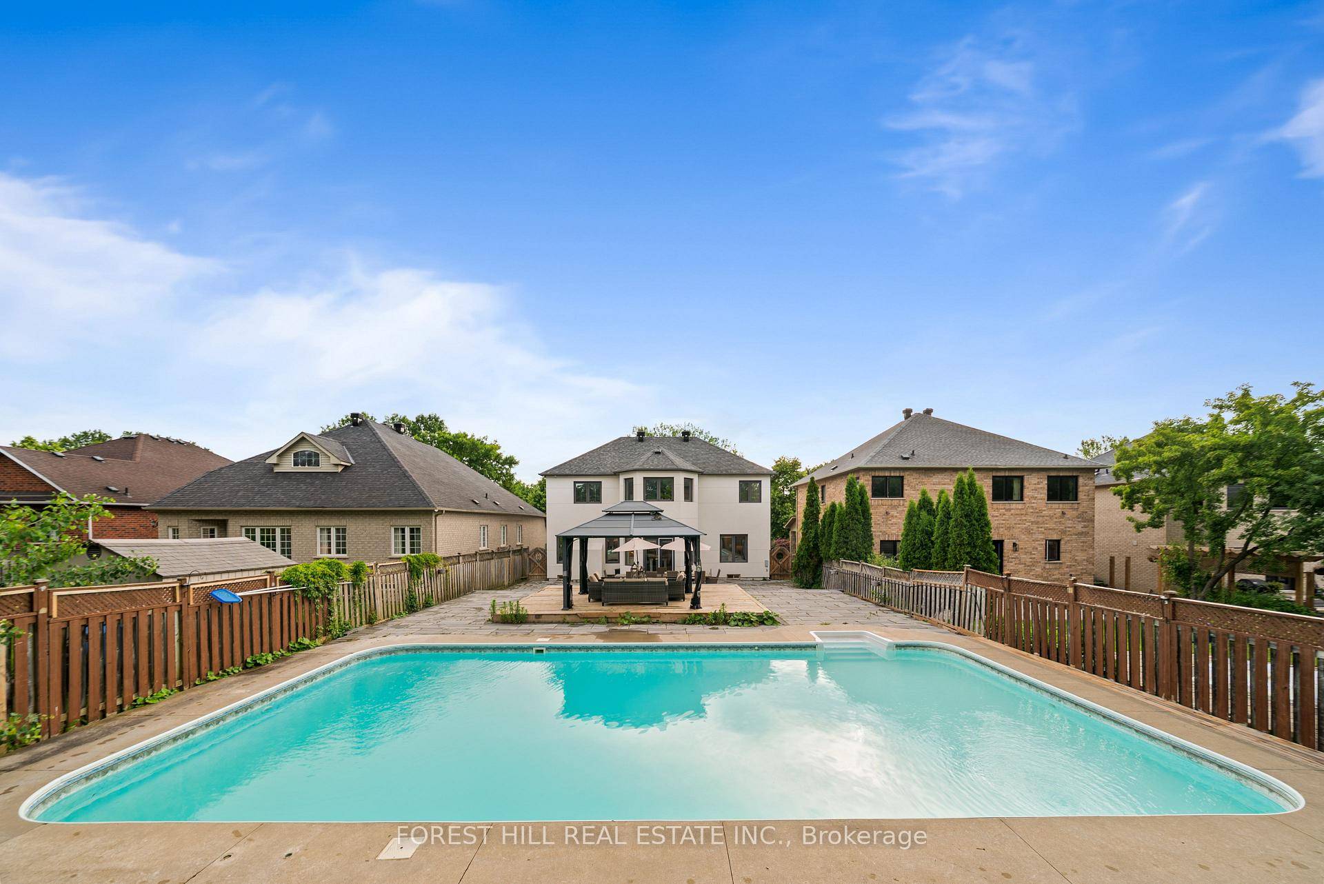 Fully Renovated inside and outside Home On A Quiet Crescent.