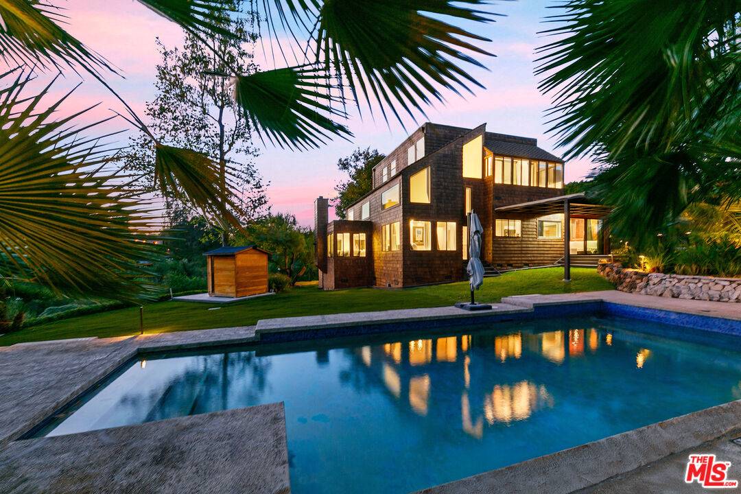 6649   Zumirez Dr 3BR Malibu La