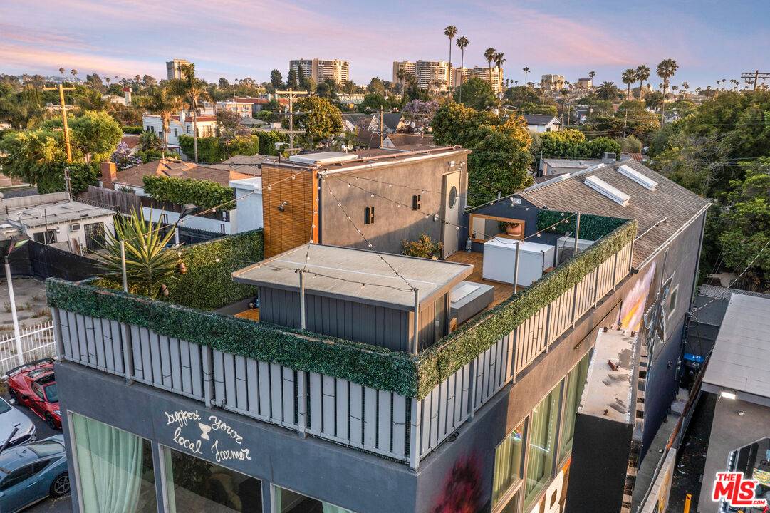 2515   Lincoln Blvd 3BR Marina Del Rey La