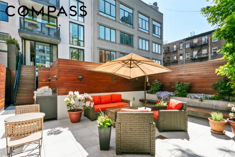 Nestled in the heart of Greenpoint, 83 Eagle is a refined addition to the local landscape.