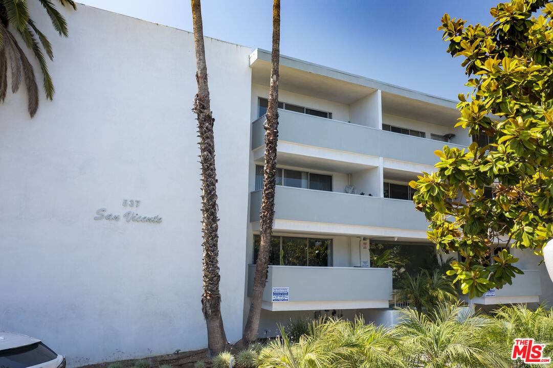 537   SAN VICENTE BLVD LA