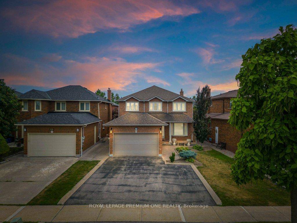 This detached 4 bedroom home sits in one of Vaughan's most sought after family oriented neighbourhoods, known for its strong European roots, large lots, timeless traditions, and close knit community ...
