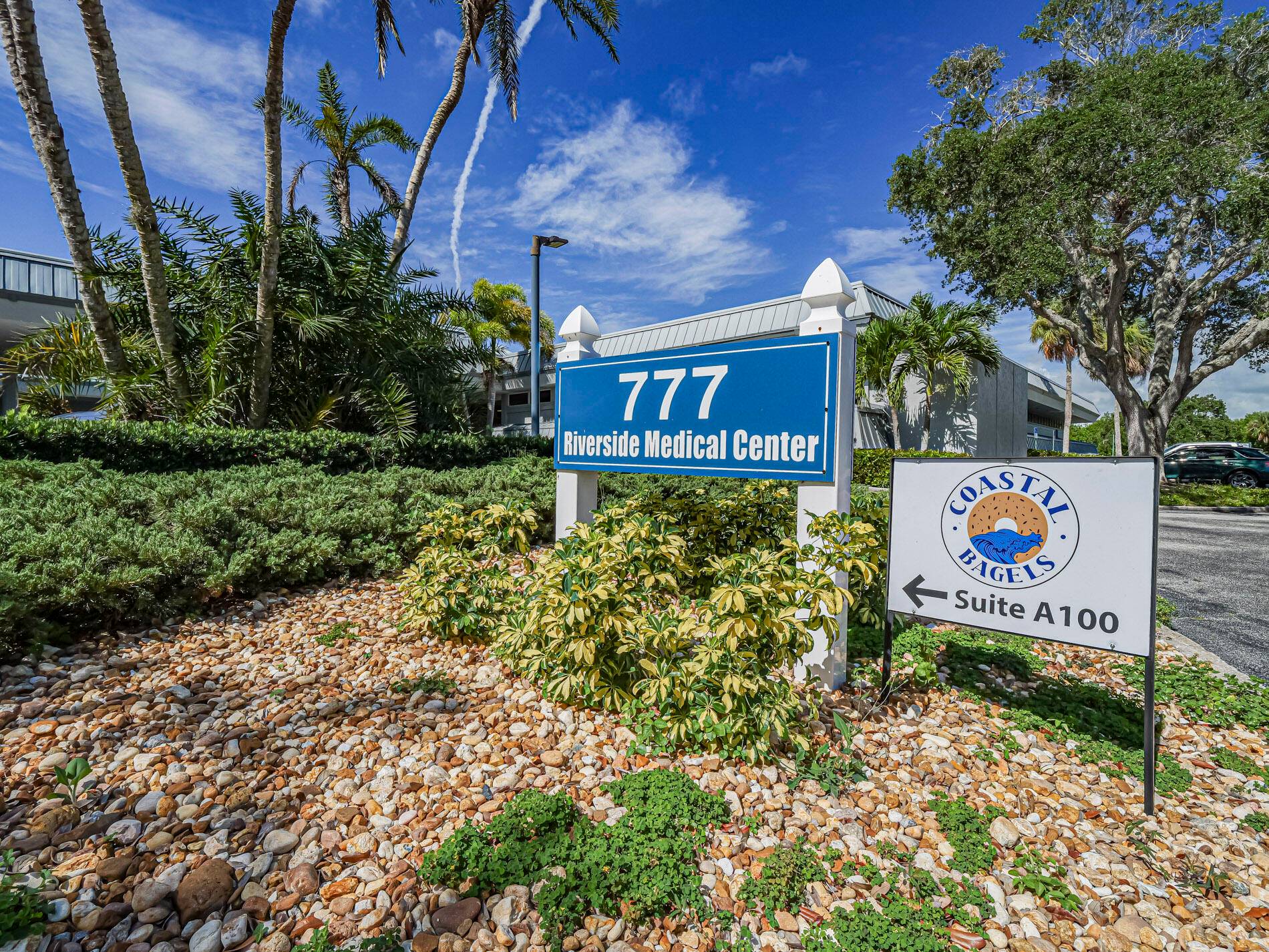 Exceptional opportunity to own one of Vero Beach's top bagel shops !
