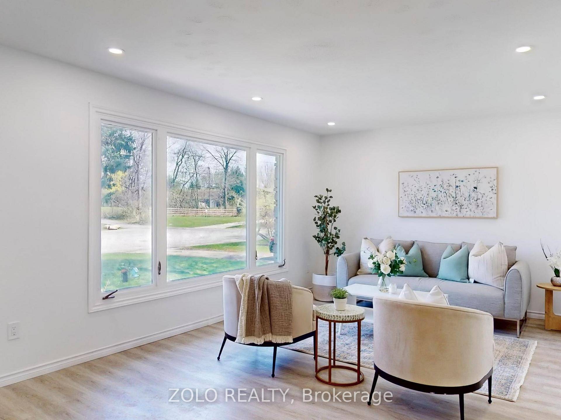 Welcome to your dream home in the heart of Caledonia !