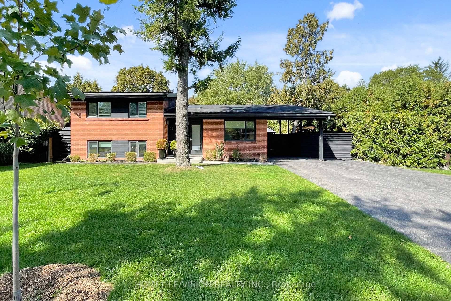 Experience a fresh take on Mid Century Modern architecture !