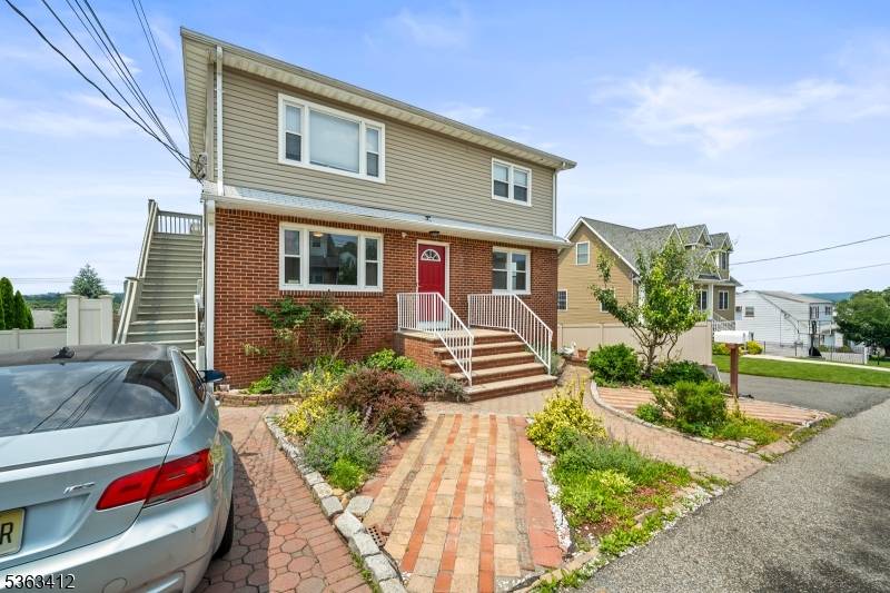 Mother and daughter Units !