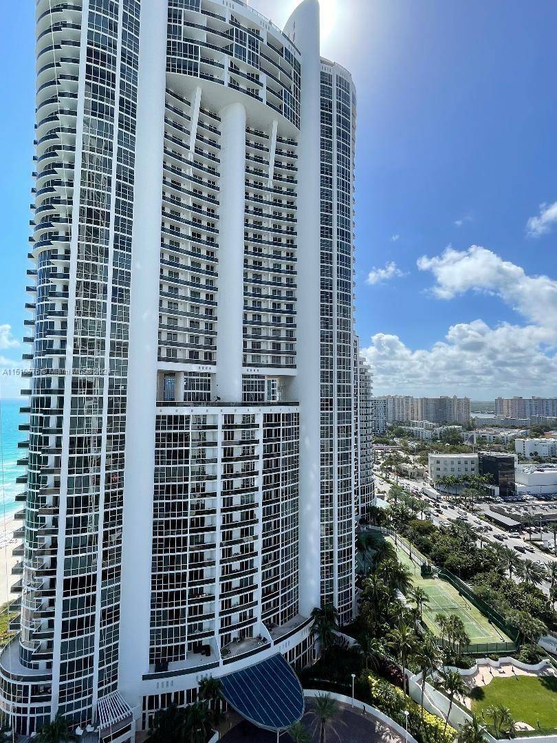 Luxurious Oceanfront building, one of the kind vacation home with amazing views of city, intracoastal and partial ocean, This 2 bed 2 bath residence features floor to ceiling windows, expansive ...