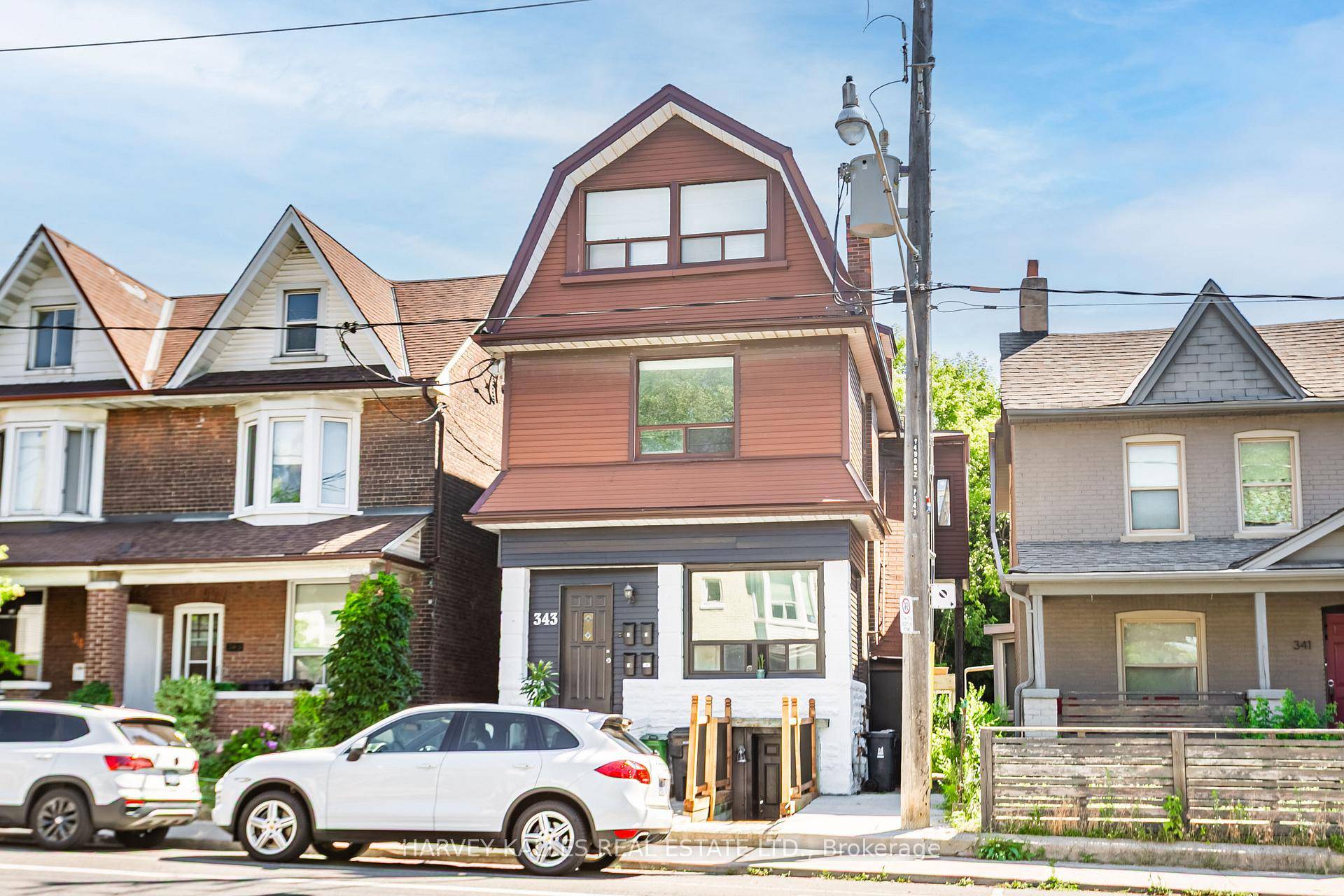 Prime 4 Plex in Blake Jones Exceptional opportunity to own a solid, fourplex in the vibrant Blake Jones pocket of Toronto.