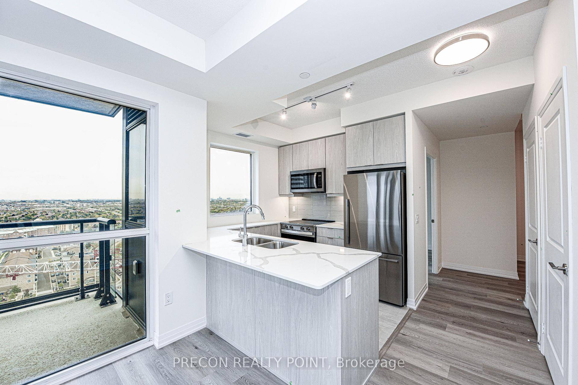 Welcome to Luxury Living with an unobstructed view at GEMMA Residences !