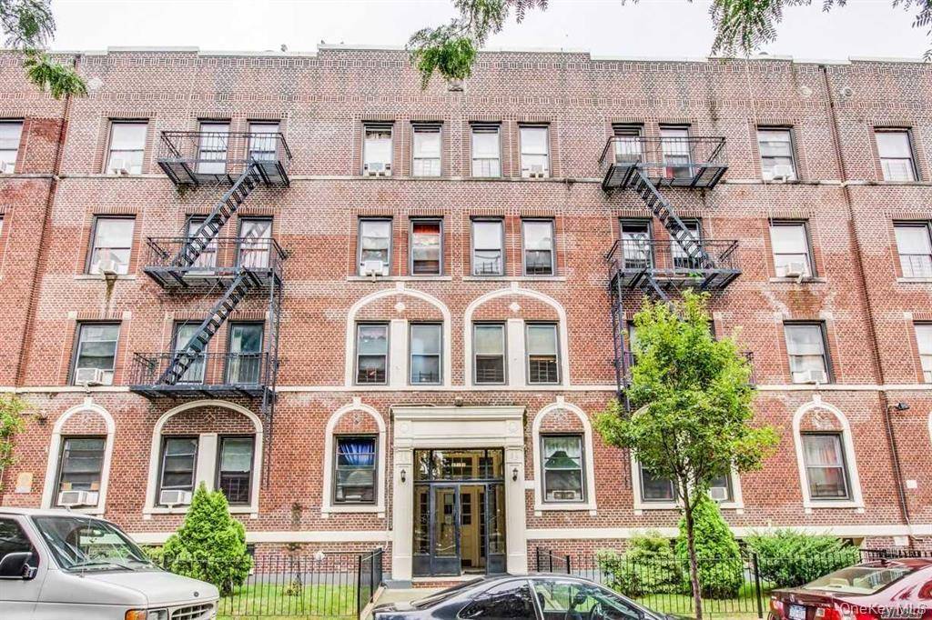 Commercial Sale 54 Unit Apartment Building Asking 11, 900, 000 37 51 37 57 80th Street Jackson Heights, NY 11372 We are excited to present an exceptional investment opportunity in ...