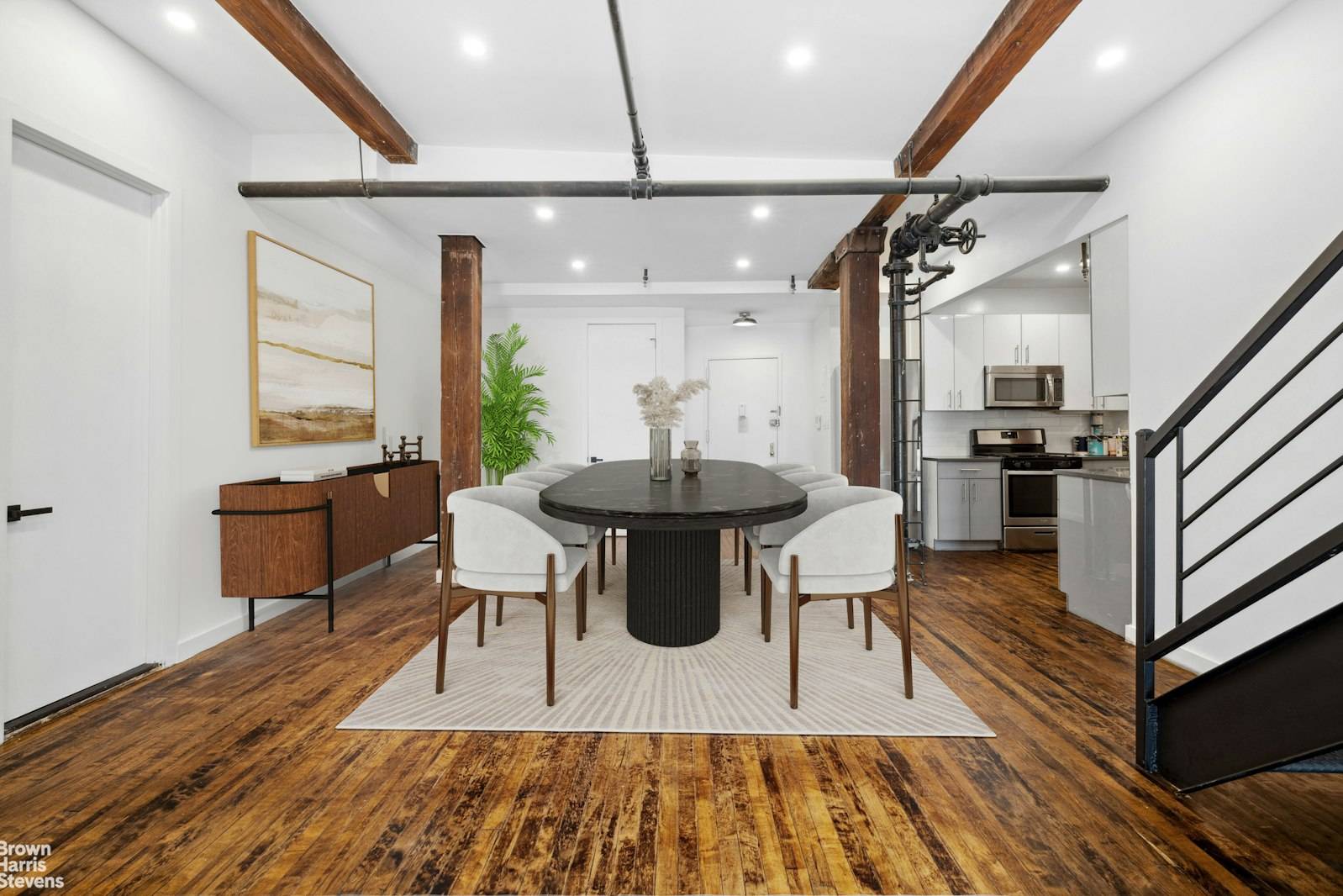 Offered for Rent Newly Renovated 4 Bedroom, 2 Bathroom with Private Roof DeckWelcome to unit 4PHE, a newly renovated 4 bedroom apartment at the renowned Knitting Factory Lofts of Clinton ...