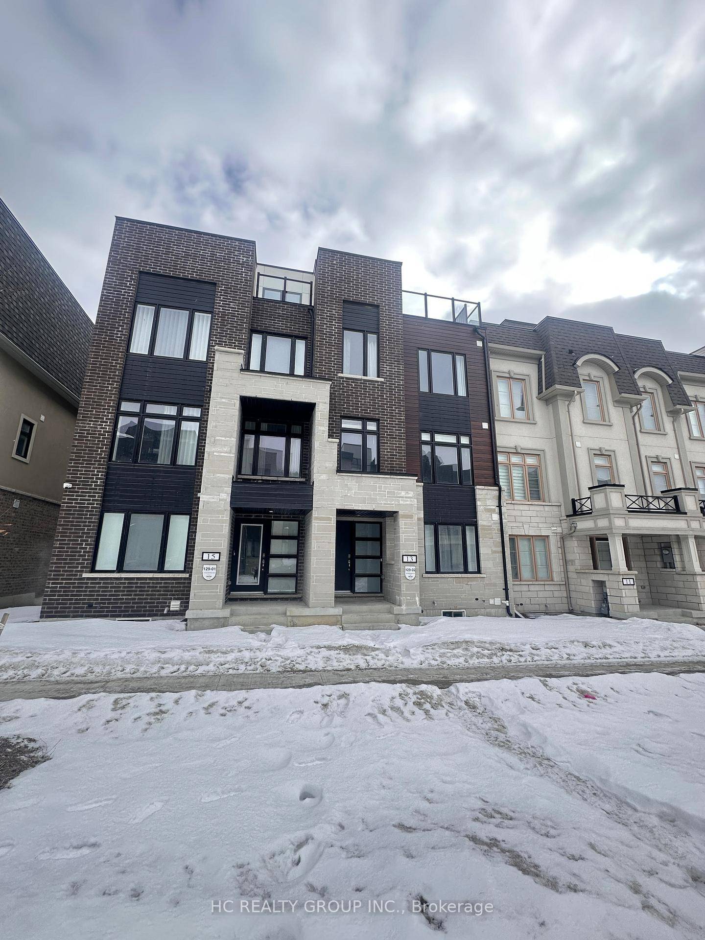 Experience upscale suburban living in this beautiful 4 bedroom, 4 bathroom 100 freehold no Potl fee 2, 071 SqFt townhouse, located in the prestigious Angus Glen neighborhood of Markham.