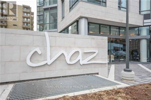 Spacious, Luxury And Bright Condo At Chaz Yorkville !