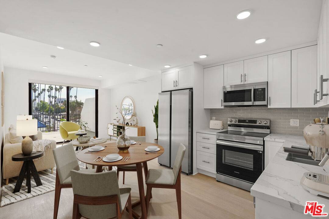 3977 Beverly Blvd 1BR Mid Wilshire La
