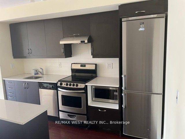 The Modern on Richmond Spacious 685 sq.
