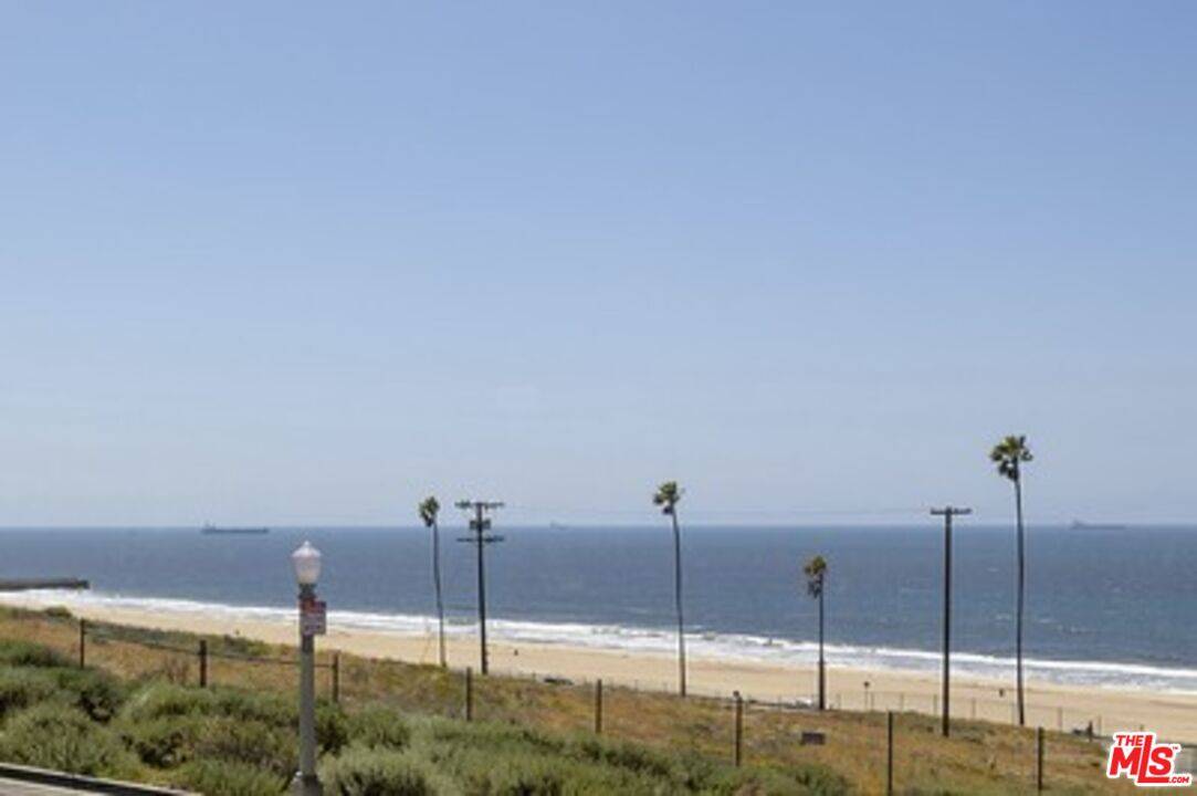 145   Napoleon St 4.0 LA