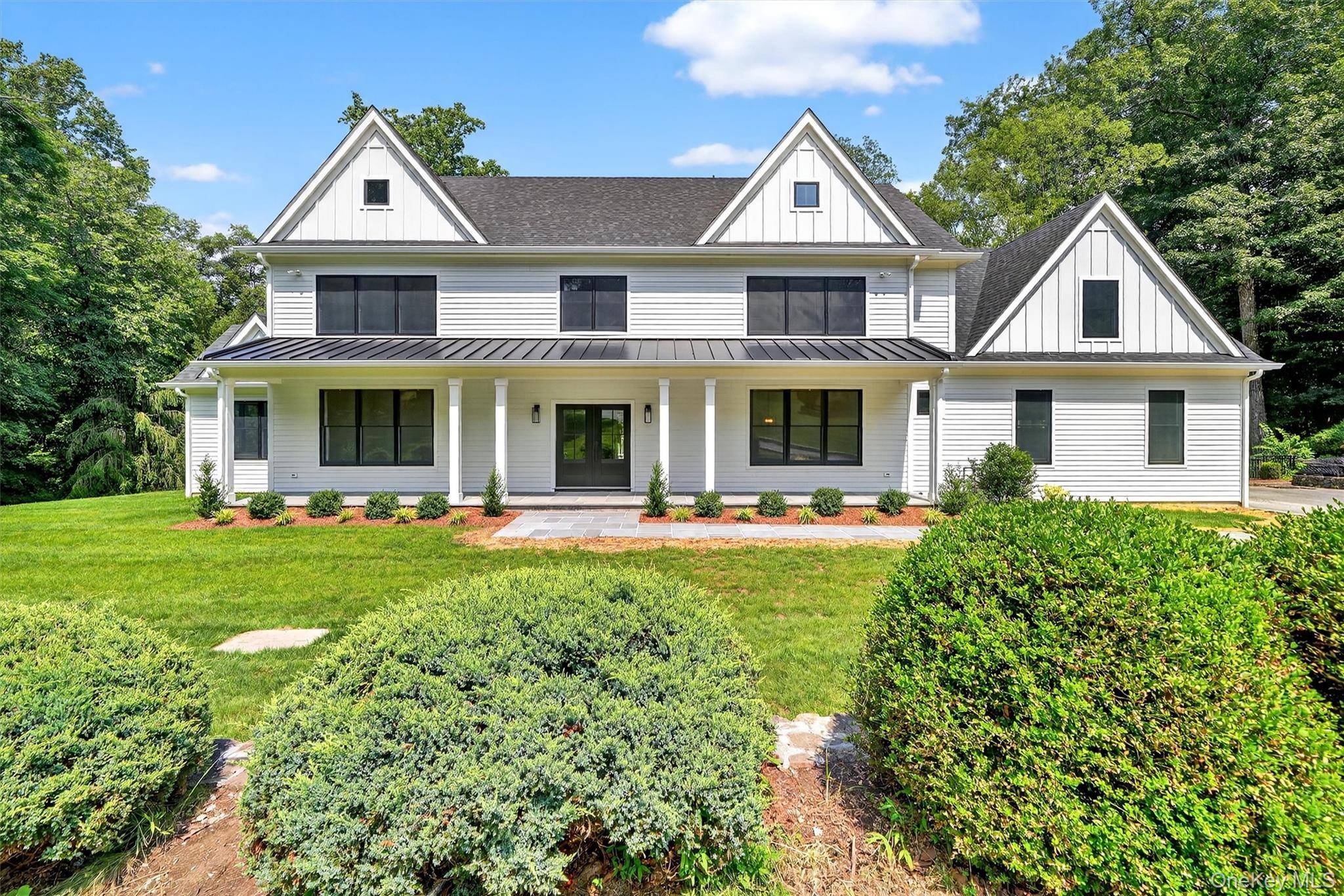 Spectacular Custom Built Home in an Established Cul De Sac This exceptional four bedroom residence, meticulously crafted by a renowned local builder, offers the perfect blend of luxurious comfort, thoughtful ...