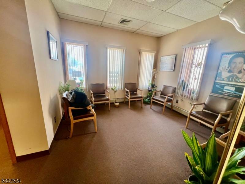 Prime Passaic Park Location 4 5 units Mixed Use Commercial Property W 2 Buildings Parking.