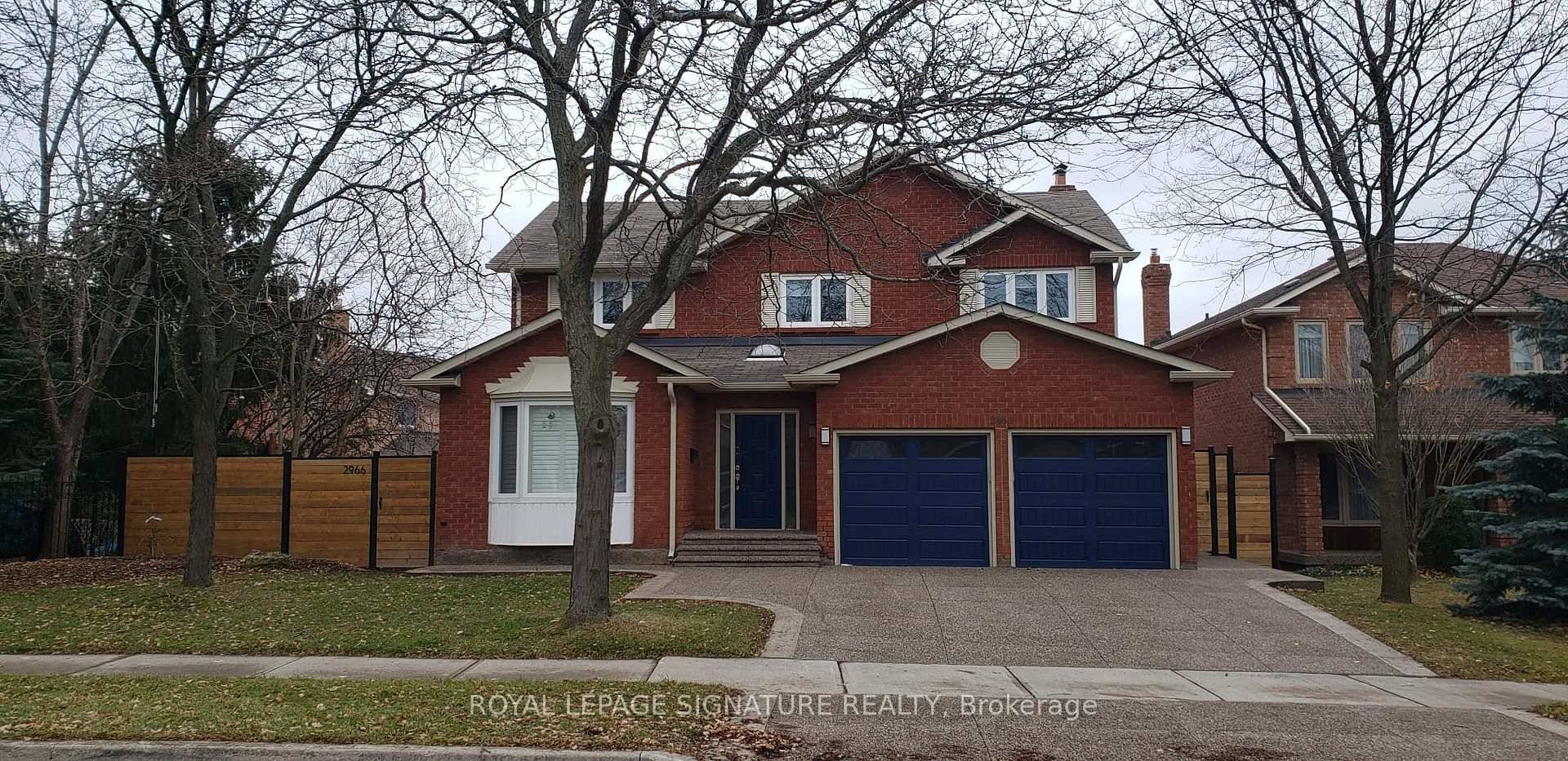 Fantastic Location in Oakville Highly Sought Area.
