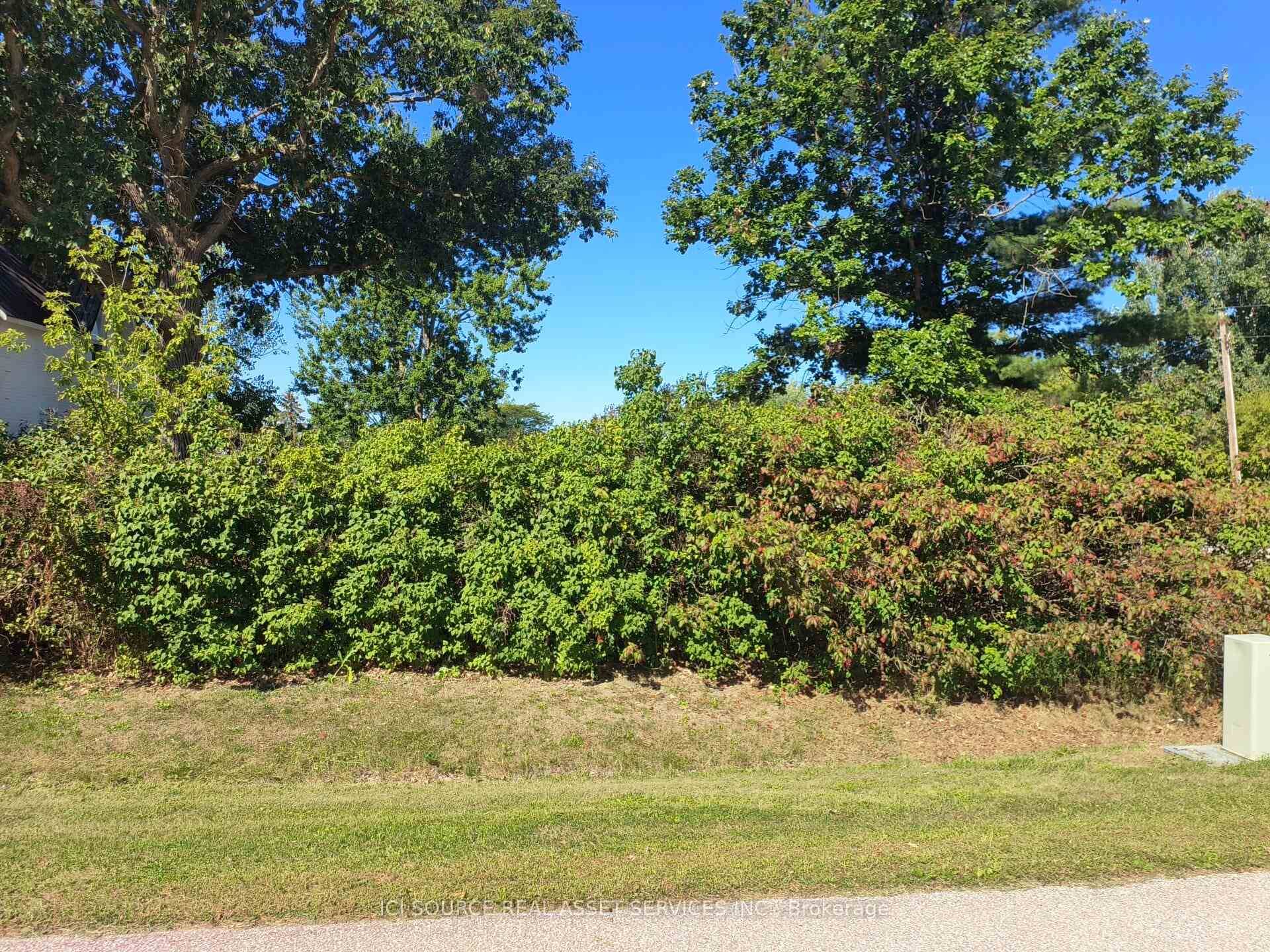 Great Location in Wilkes Port.