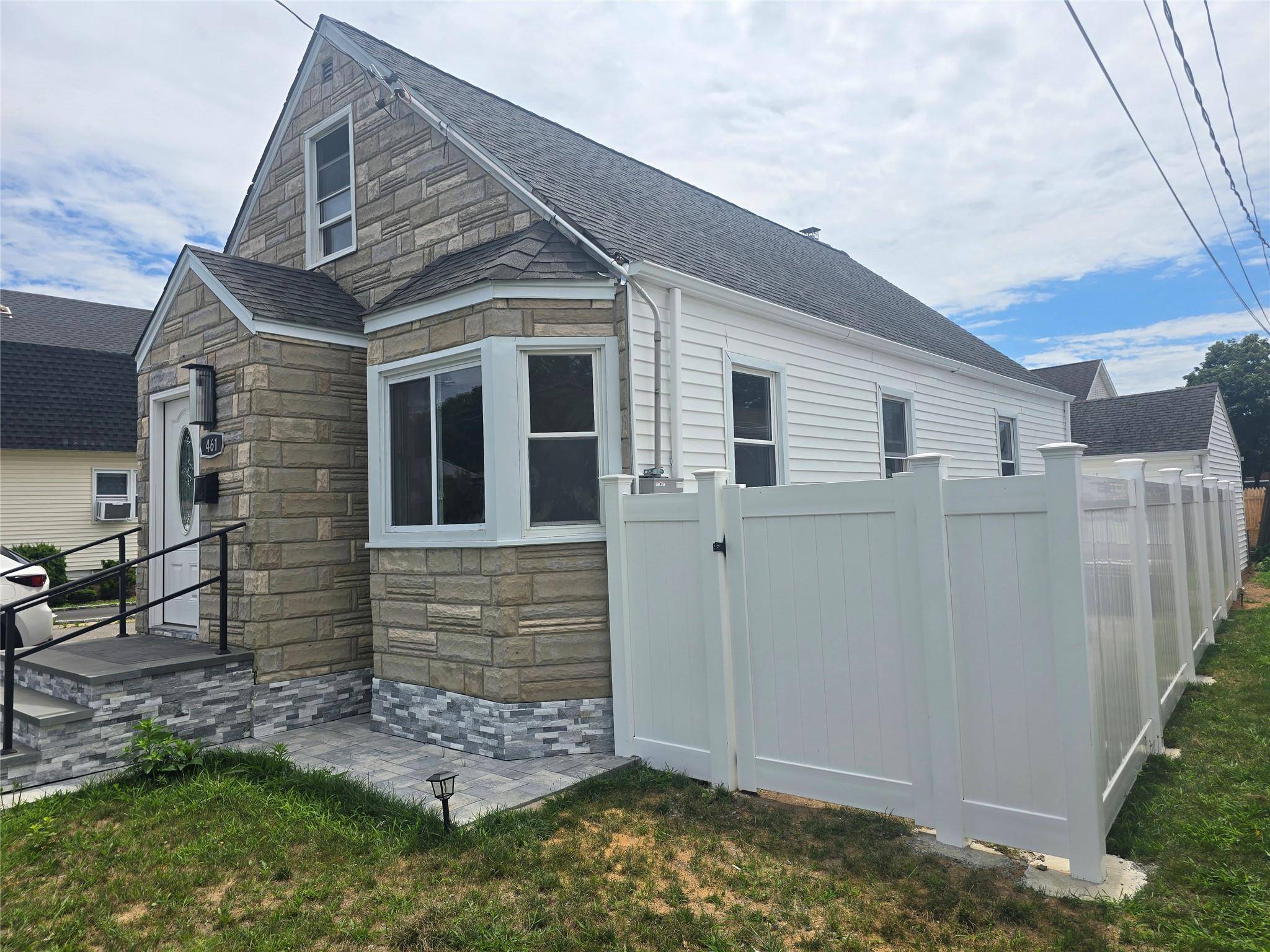 Incredible Cape Cod Home Fully Renovated This beautifully renovated Cape Cod home features 3 spacious bedrooms, 2 full oversize beautifil bathrooms and a modern, updated kitchen with gas heating and ...