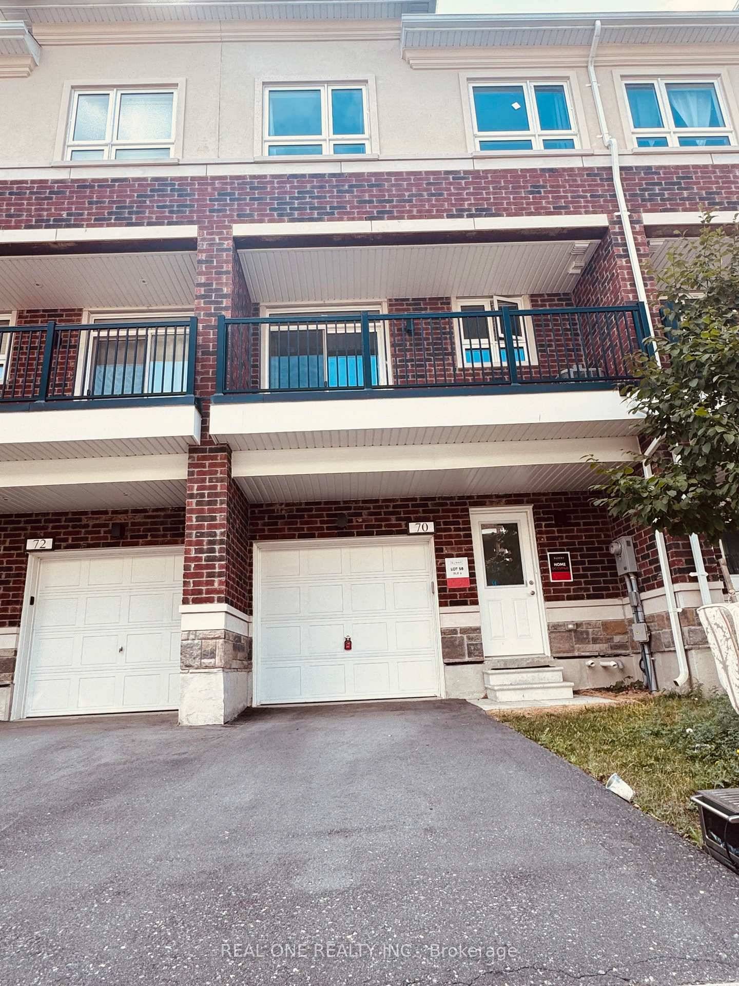 3 Bedroom Townhouse, Top Community, Top Ranked Bur Oak S.