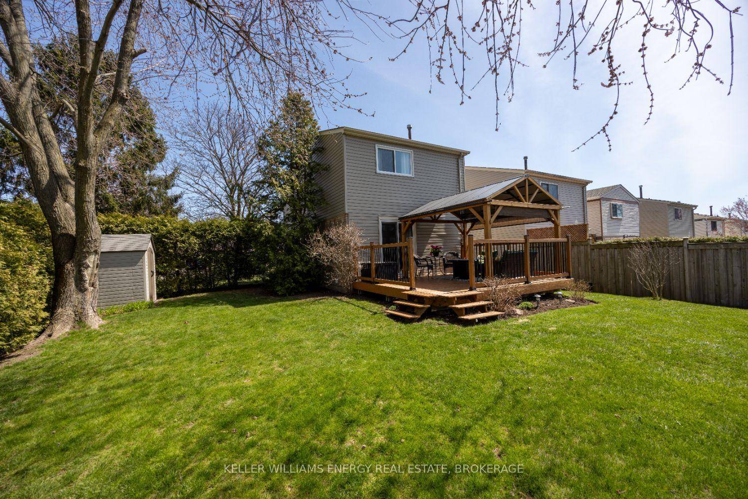 Welcome to this beautifully maintained 3 bedroom, 2 bath Freehold home nestled on a premium corner lot in sought after South West Ajax.