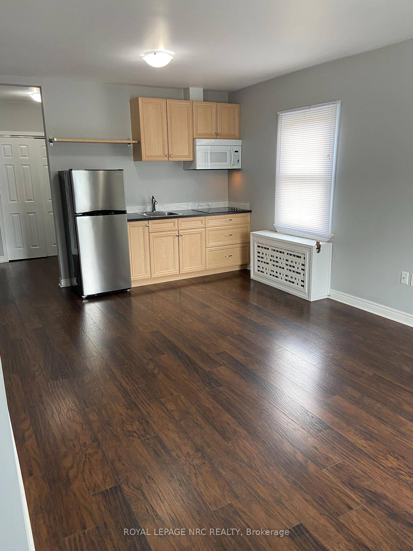 Economical Studio unit is cozy and step saving living at it's best.