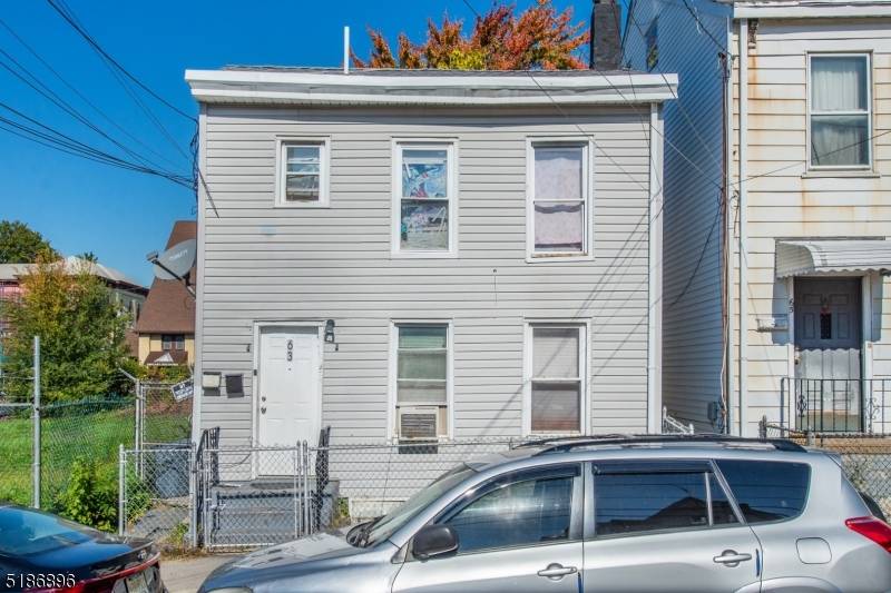 LOOKING TO OWN AND POSSIBLY LIVE RENT FREE, OR MAYBE YOU JUST WANT TO INVEST AND COLLECT RENTAL INCOME ?