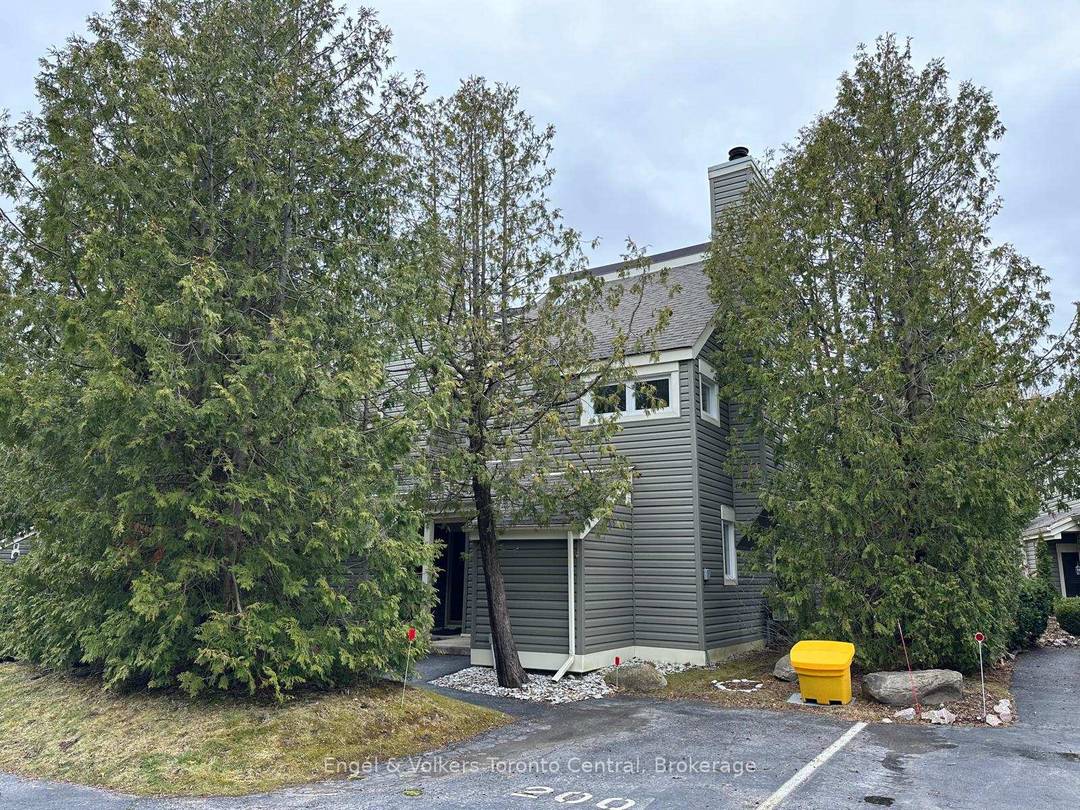 Seasonal summer rental or longer term available.