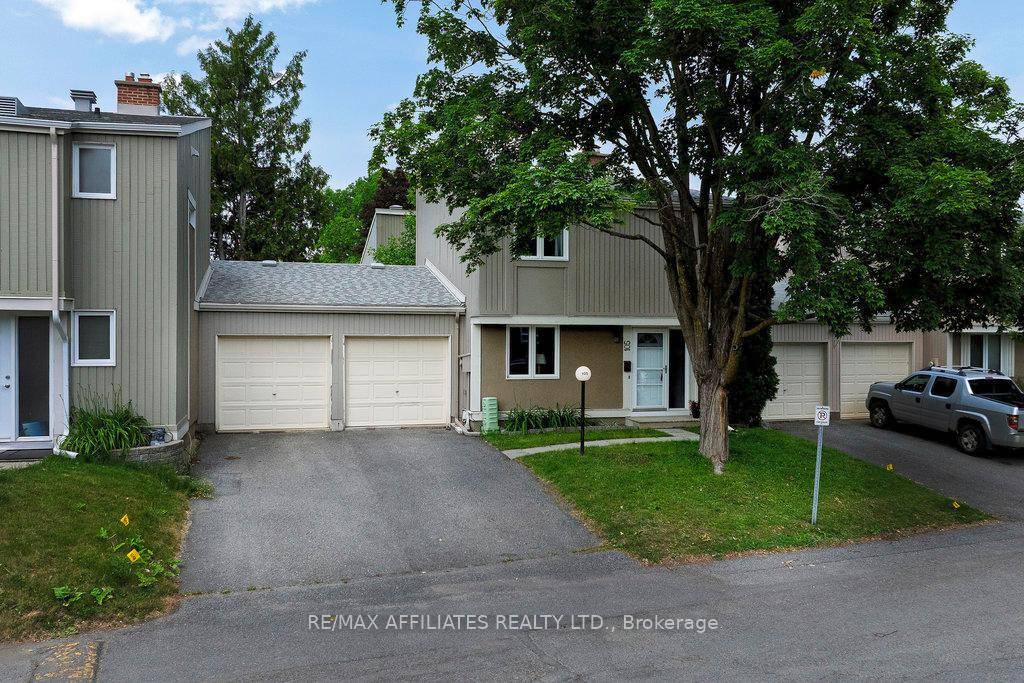 Welcome to 105 Weeping Willow Lane !