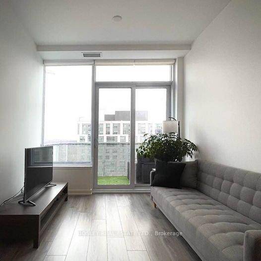 Modern Living In The Heart Of Downtown East !