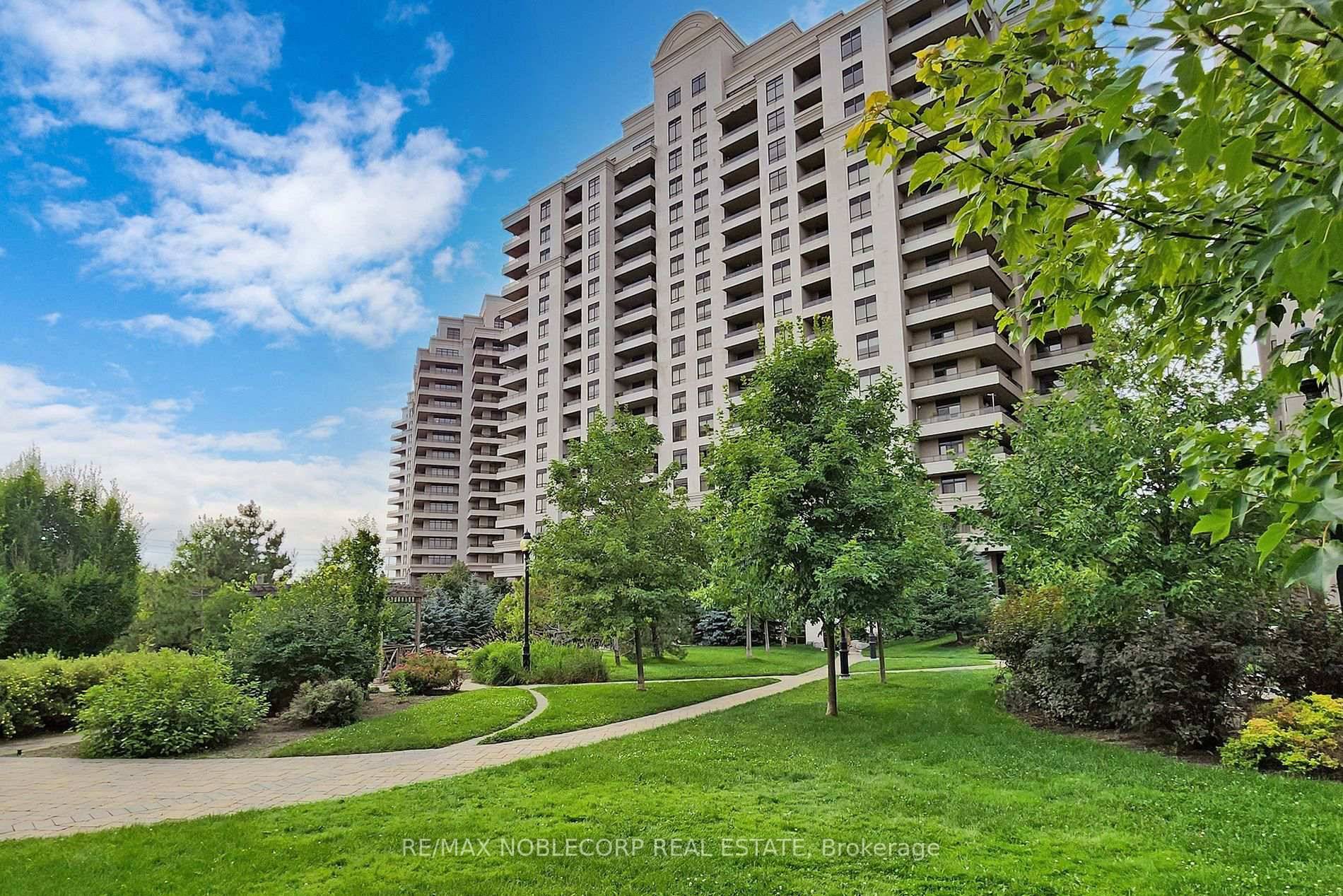 Experience upscale living in this beautifully upgraded 880 sq ft 2 bedroom condo in the sought after Bellaria Tower.