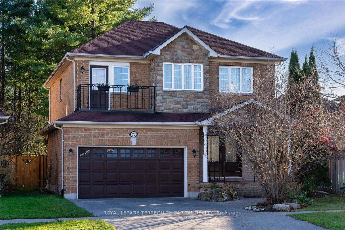Beautiful, Bright and Well Maintained House in the Heart of Lake Wilcox Lake Community !