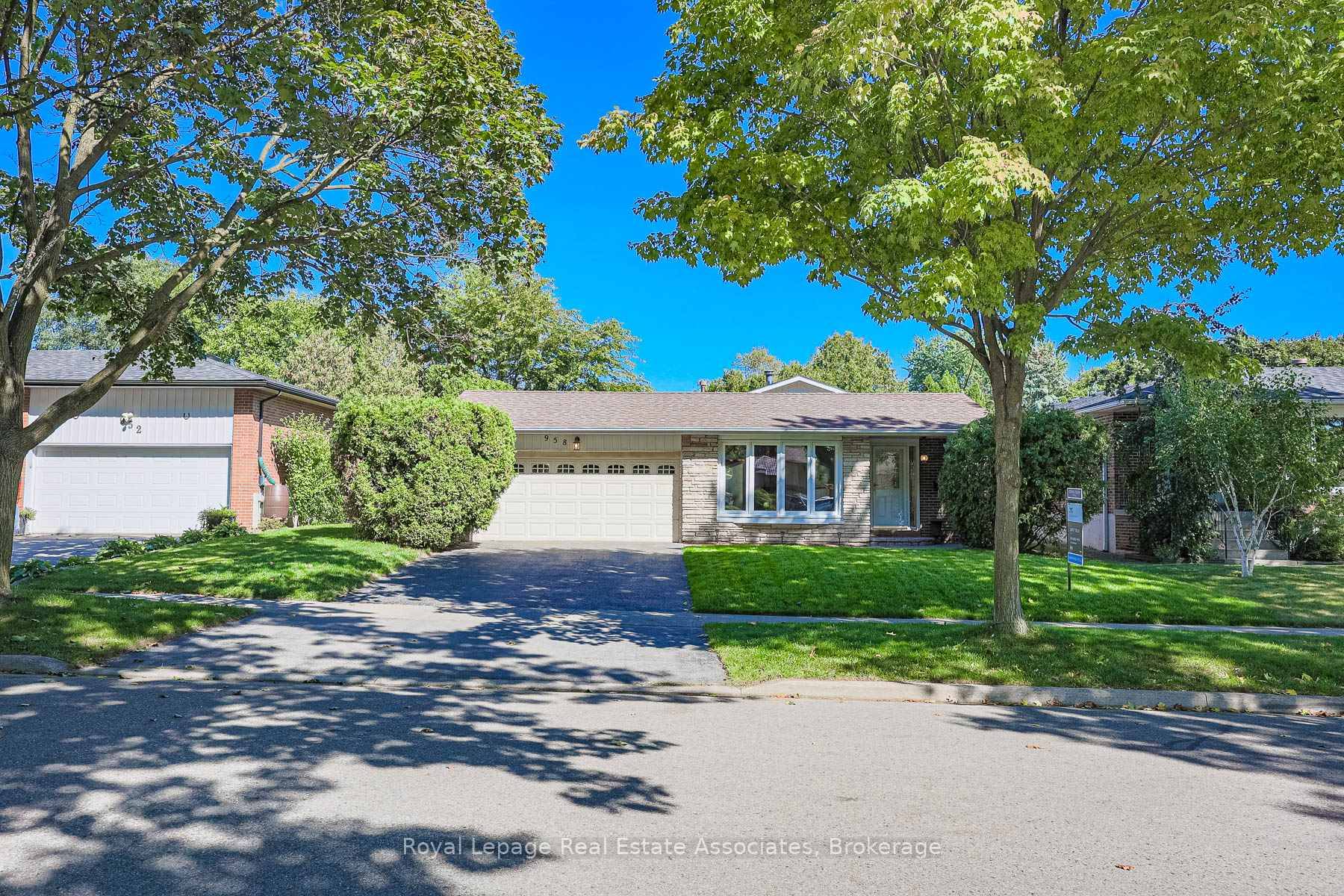 Welcome To This Detached 3 Level Backsplit In The Heart Of Clarkson Village, One Of Mississauga's Most Desirable Communities.