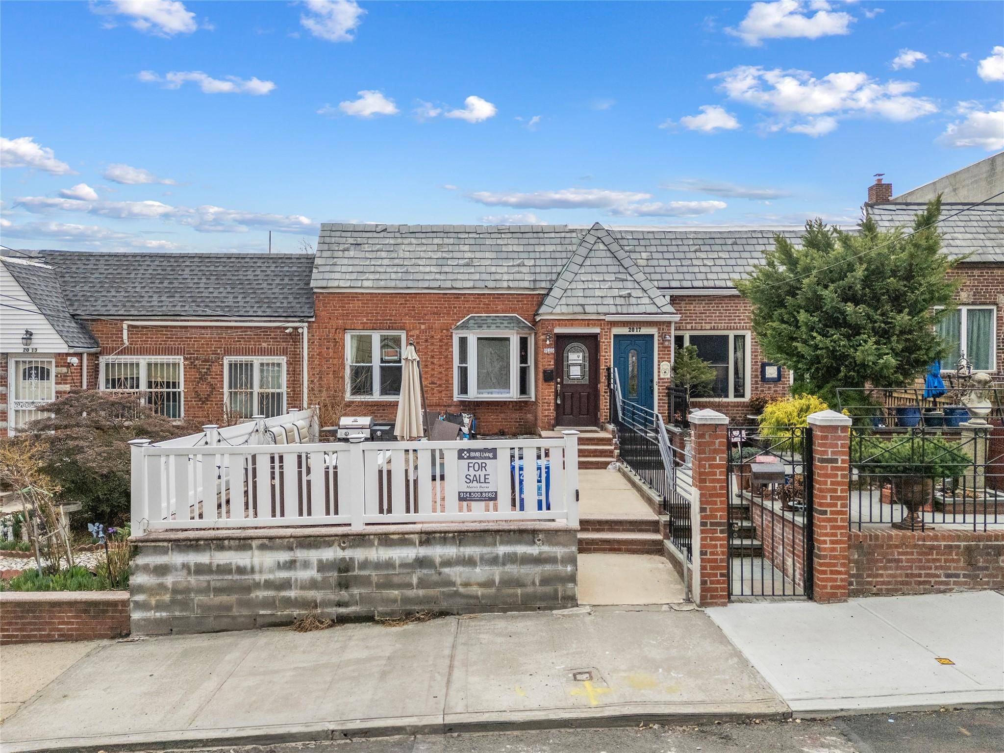 Discover a fantastic investment opportunity or the perfect owner occupied property in the heart of Astoria.