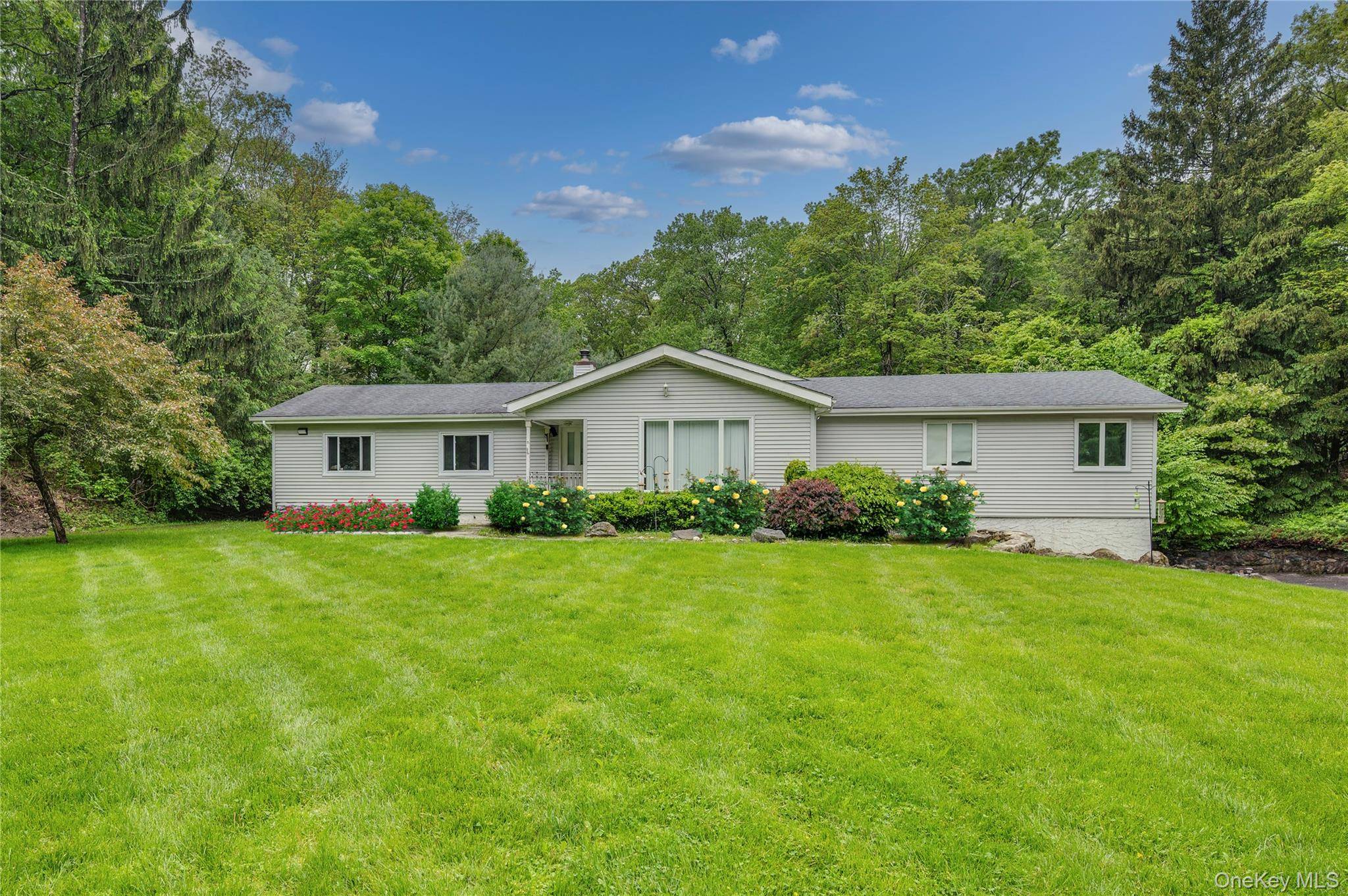 Welcome to your dream home in the heart of Ossining, New York !