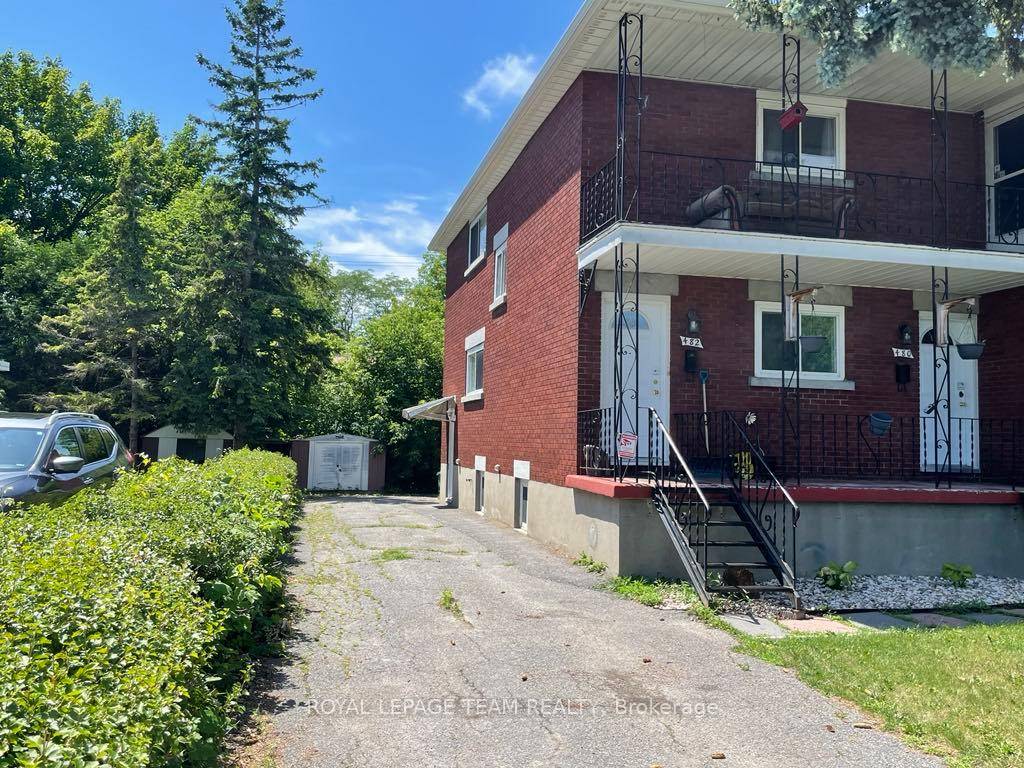 Be the first to live in this bright and open 2 bedroom, 1 bathroom newly finished basement apartment in a duplex located in the family friendly neighbourhood of Castle Heights.