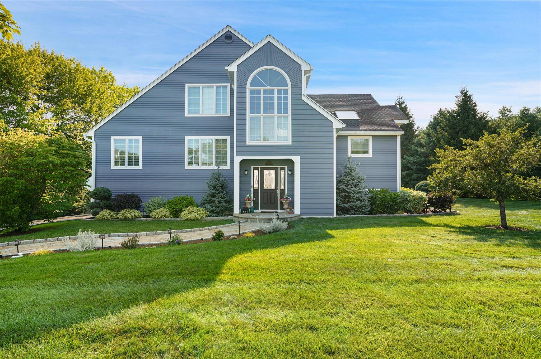 LOOKING FOR A BRAND NEW HOUSE LOOK NO FURTHER.