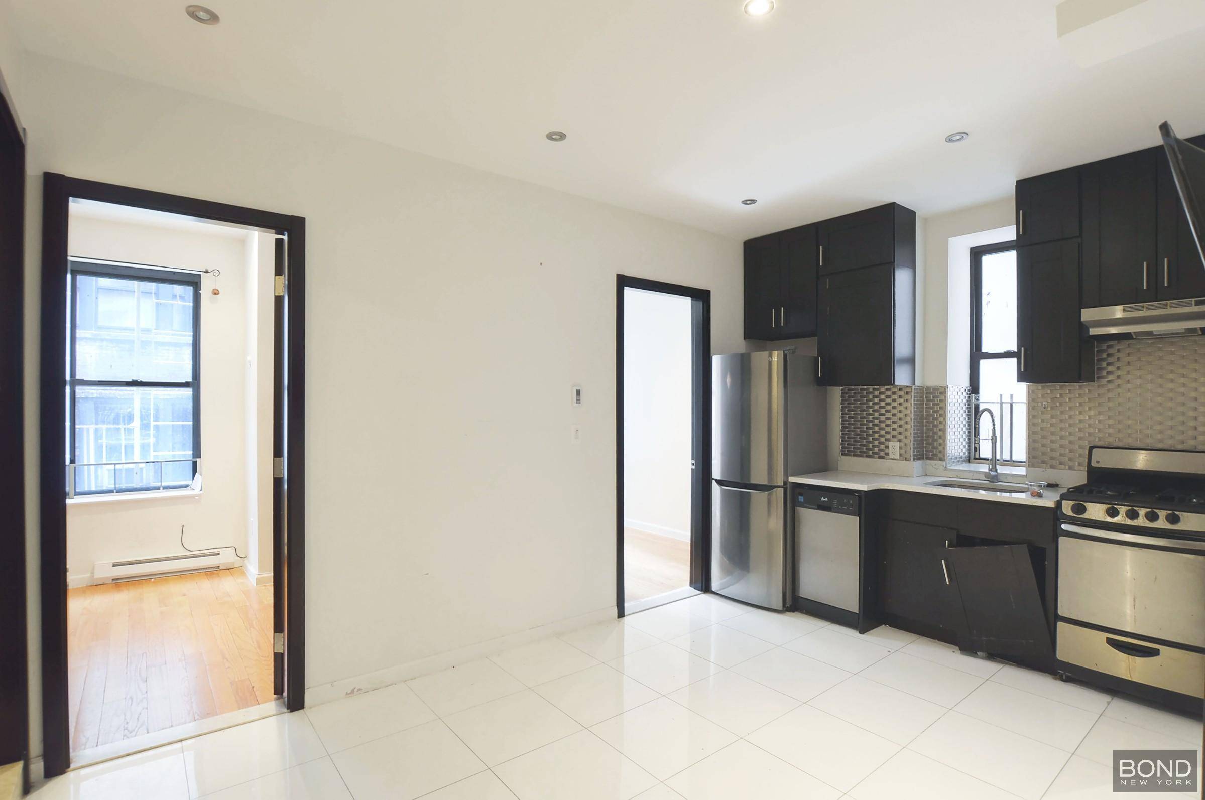 Stunning 3 bedrooms, 1. 5 bathrooms.