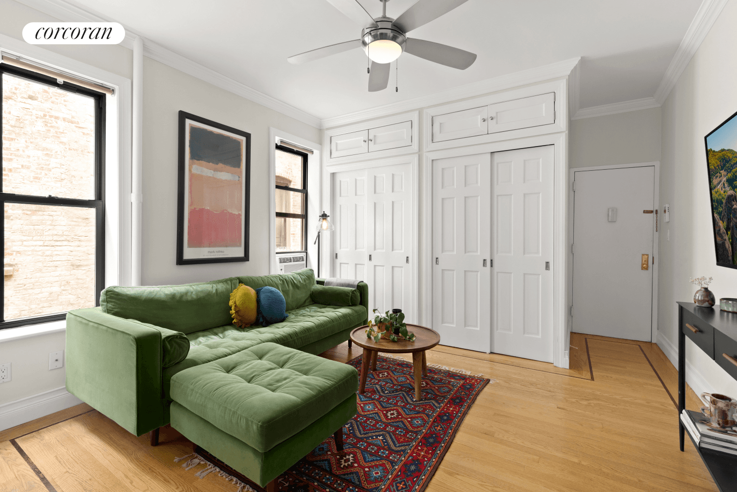 An Absolute GEM in Prime South Slope !