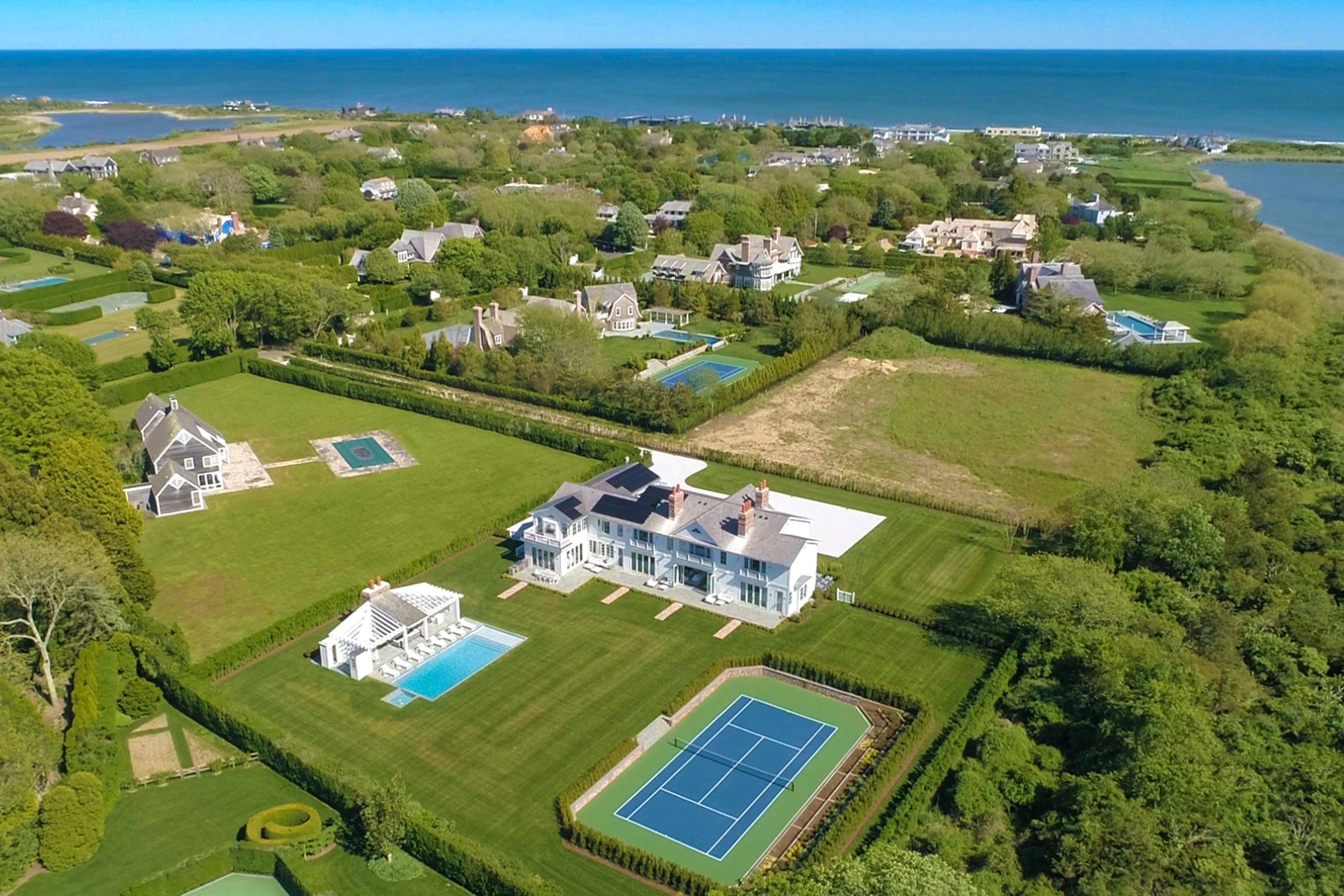 Timeless New construction in Southampton Village