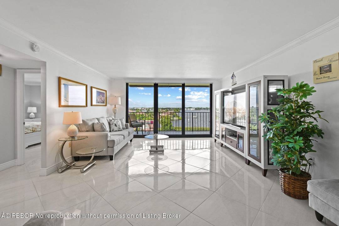 Experience the best of Coastal living from this magnificent corner condo with wrap around balcony that captures panoramic Intracoastal waterway views as well as side Ocean views.