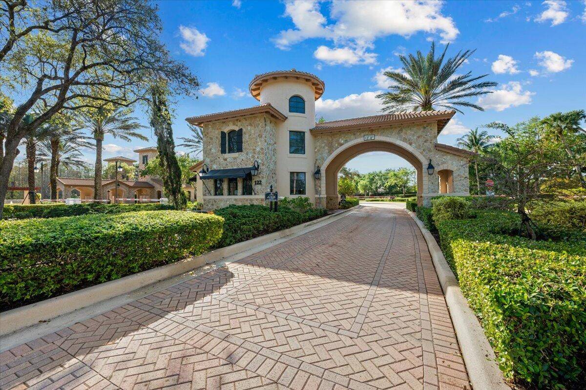 222 Tresana Boulevard Condo Palm Beach