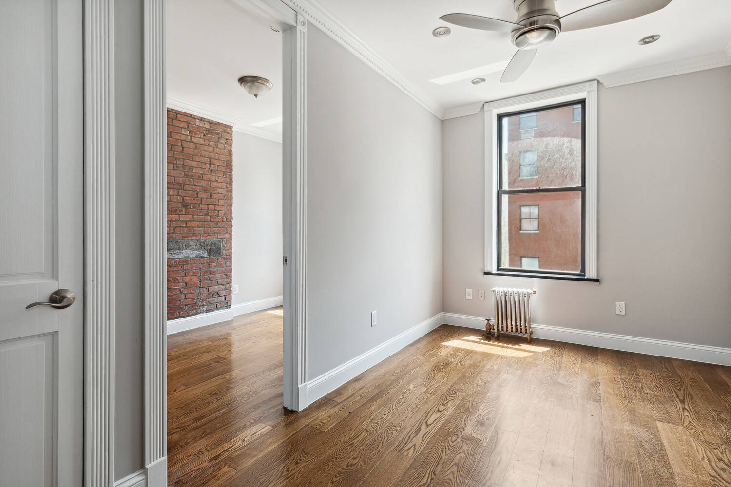Available for immediate move in.